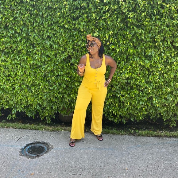 Jumpsuit - Picture 2 of 3